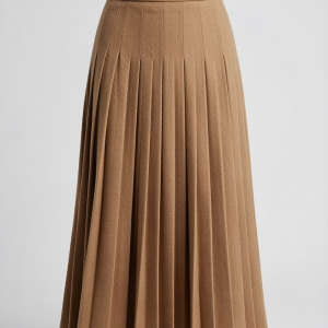 Floor-sweeping palazzo pants in a fluid silk-viscose blend. The flat front and elasticated back waistband combine the po